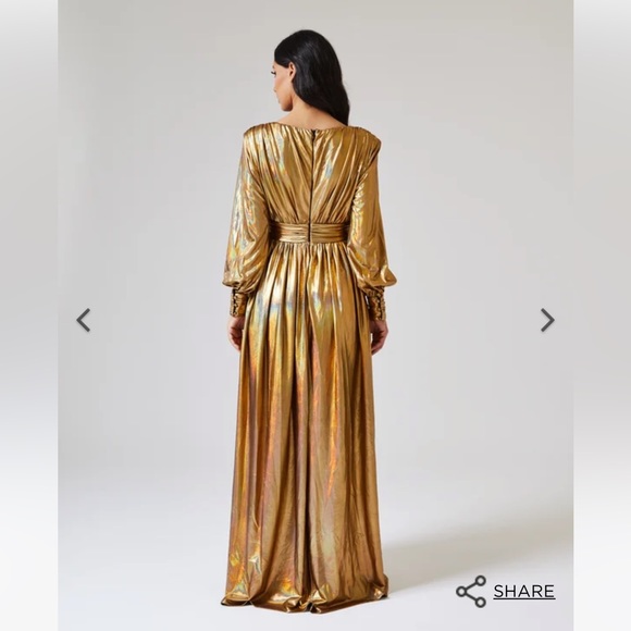 Forever Unique LIMITED EDITION GOLD METALLIC FOIL MAXI DRESS WITH FRONT SPLITS - Picture 4 of 9
